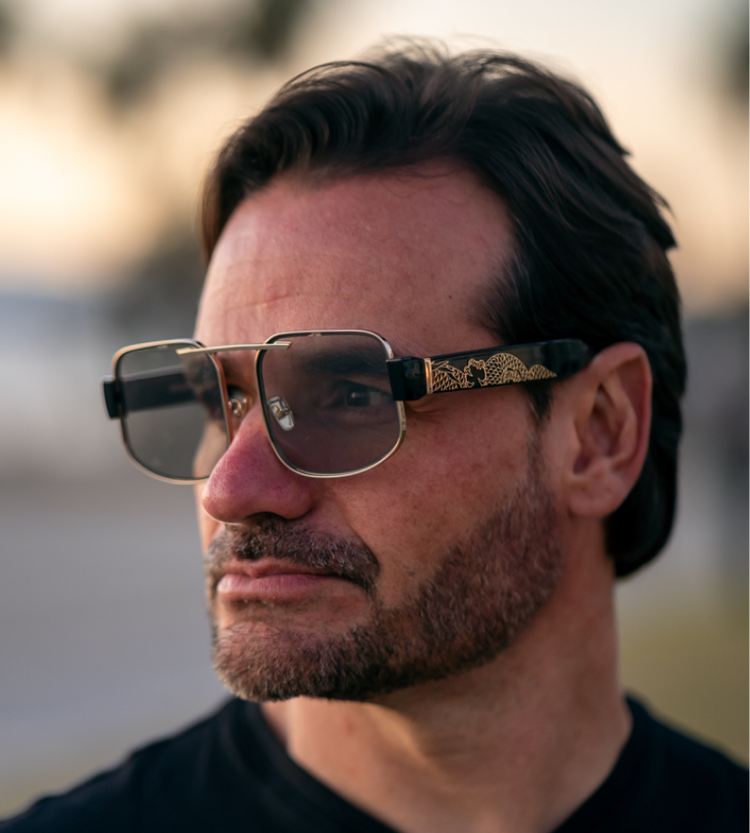 Chamelo Dragon Smart Glasses – Three-Quarter Angle View