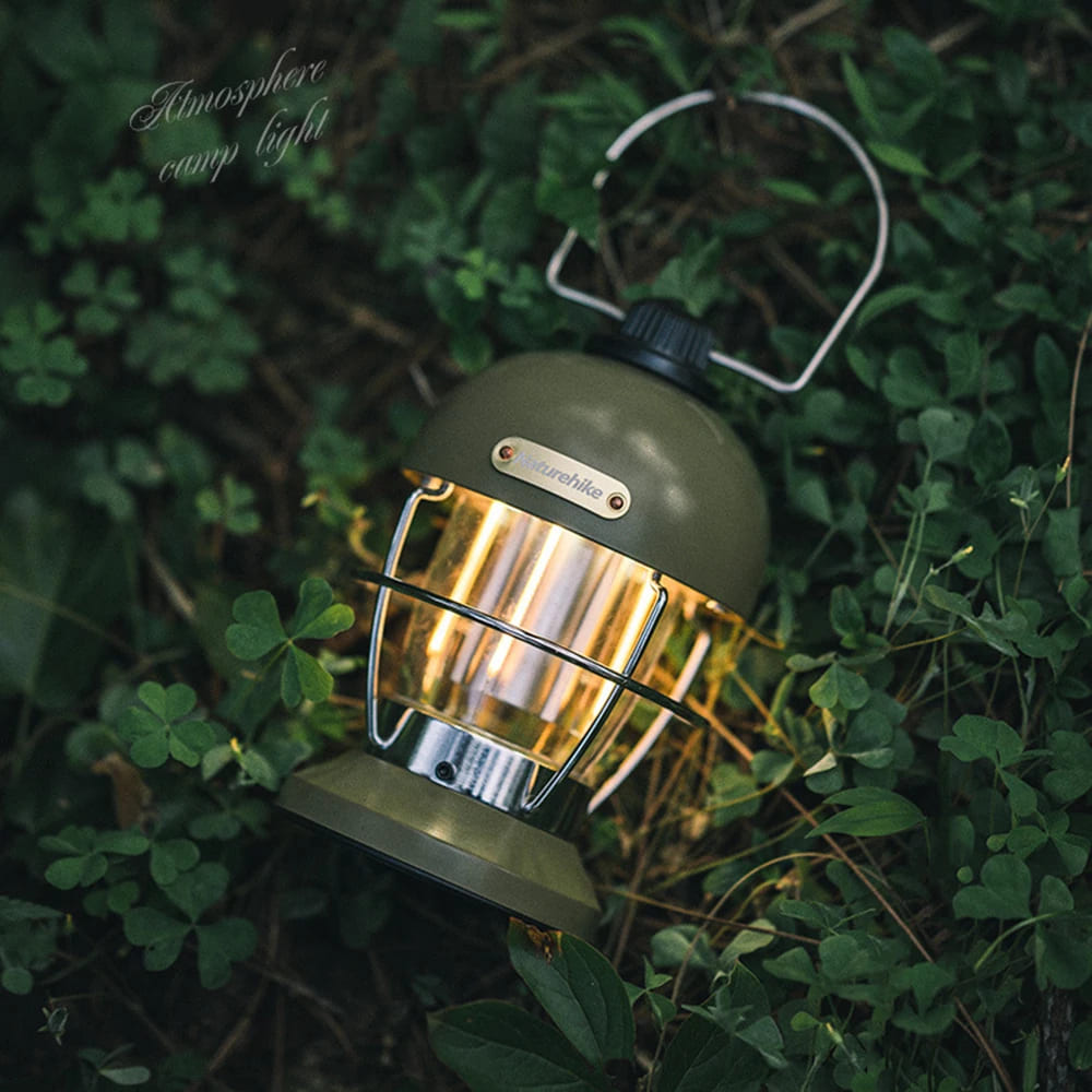 مصباح تخييم فطر من Naturehike باللون الأخضر العسكري