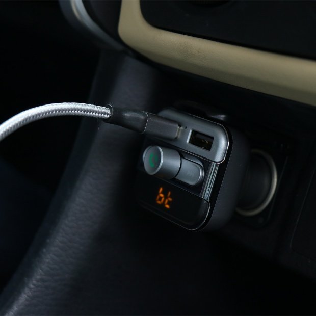 Porodo FM Transmitter and Fast Charging Car Charger 3.4 amp / 15W - FMBT17