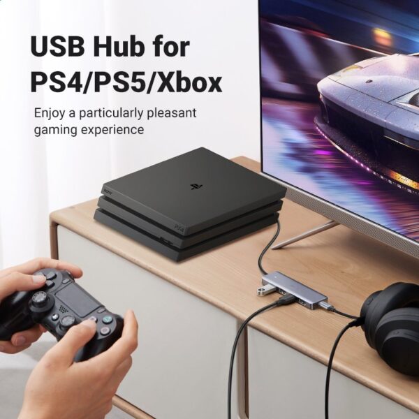 UGREEN موزع USB 3.0 بـ 4 منافذ مع منفذ طاقة USB-C رمادي - CM219