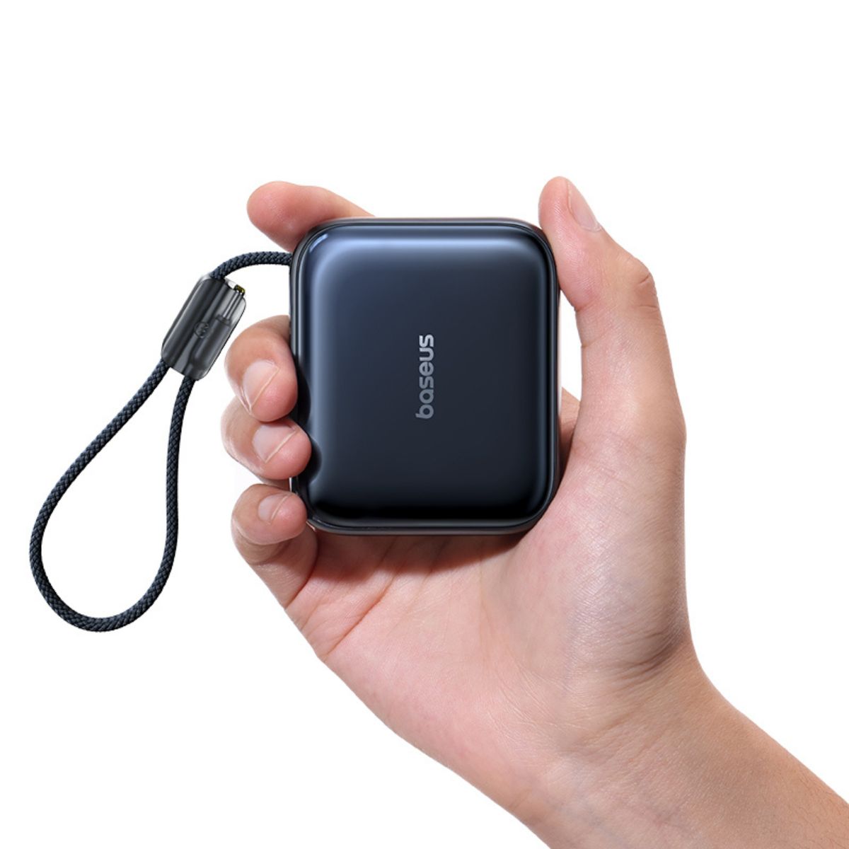 Baseus PicoGo AC22 باور بانك صغير جداً بكابل USB-C مدمج 10000 مللي أمبير 45 واط - أسود كوزمك